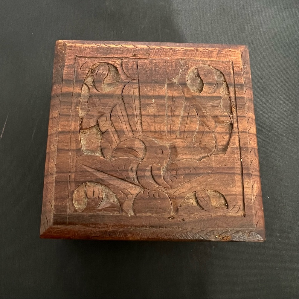 Vintage Hand-carved bird wooden trinket box